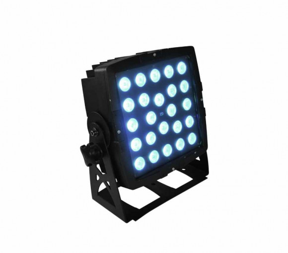 EUROLITE LED IP PAD 24x8W QCL