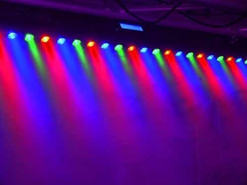 Eurolite LED Bar RGB 27/1 black 30° Eurolite LED Bar RGB 27/1 black 30°