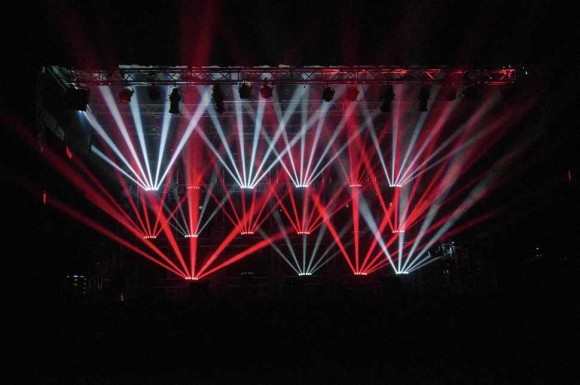 FUTURELIGHT Color Wave LED Moving Bar