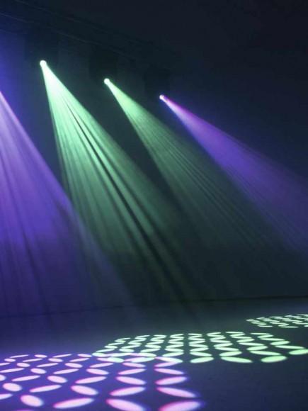 FUTURELIGHT DMH-100 RGBW LED Moving Head