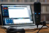 AKG Perception 120