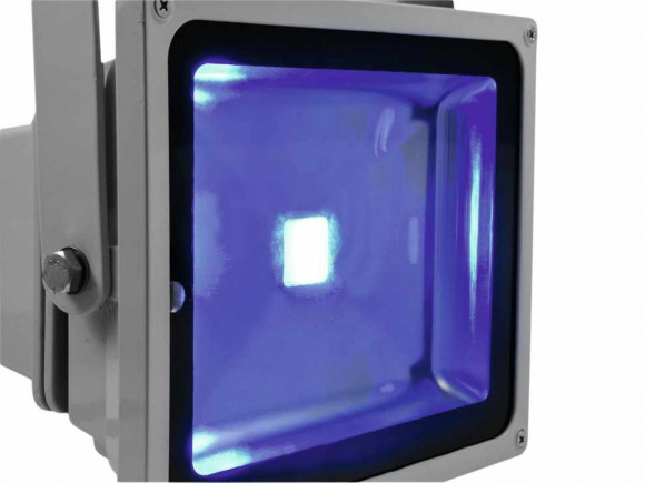 EUROLITE LED IP FL-30 COB RGB 120° RC