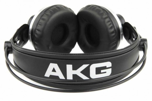 AKG K171 MKII AKG K171 MKII