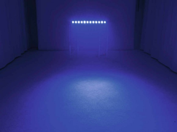 EUROLITE LED BAR-12 QCL RGBW Bar