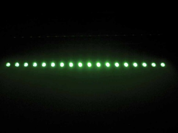 EUROLITE LED BAR-18 TCL 18x3W