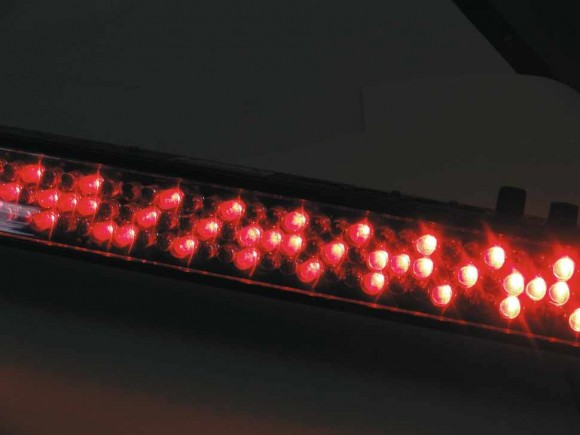 EUROLITE LED BAR-252 RGB 10mm 20° black