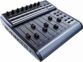 BEHRINGER BCR2000 MIDI