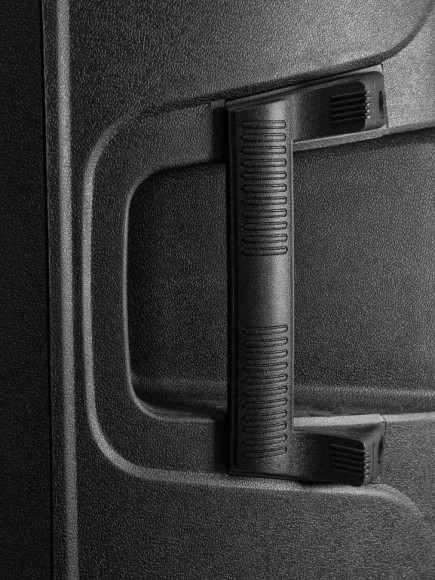 OMNITRONIC VFM-2215 2-Way Speaker