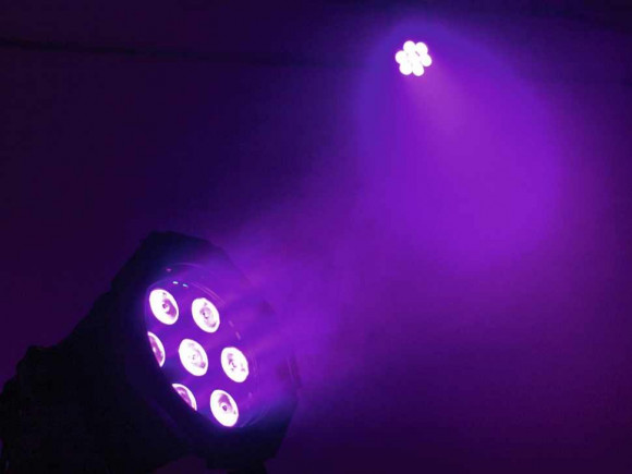 EUROLITE LED ML-30 QCL 7x8W Floor bk