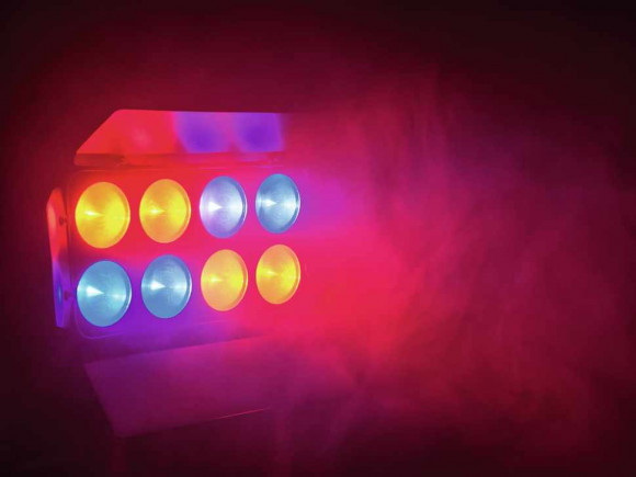 EUROLITE LED PMC-8x30W COB RGB MFL