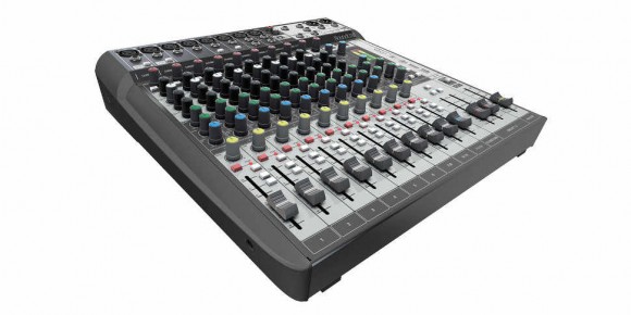Soundcraft Signature 12MTK Soundcraft Signature 12MTK